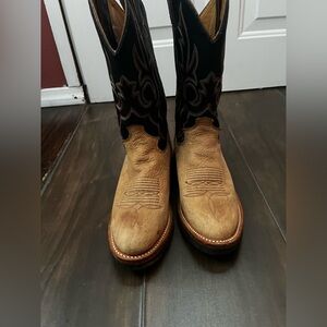 Justin Women Tan and Black Western Boots